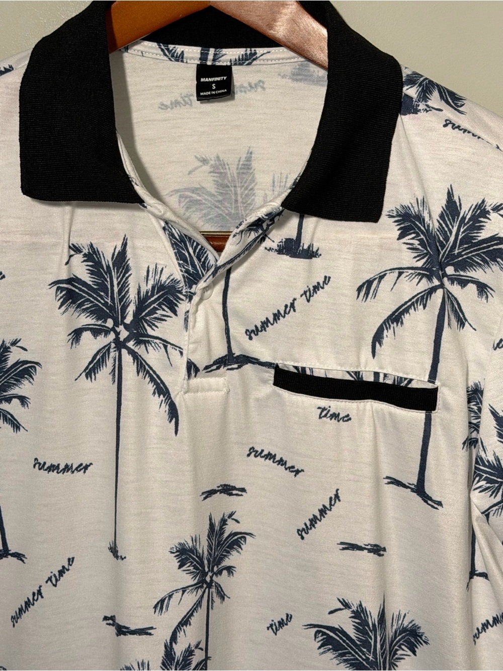 Manfinity Men's White Navy Palm-Print Polo